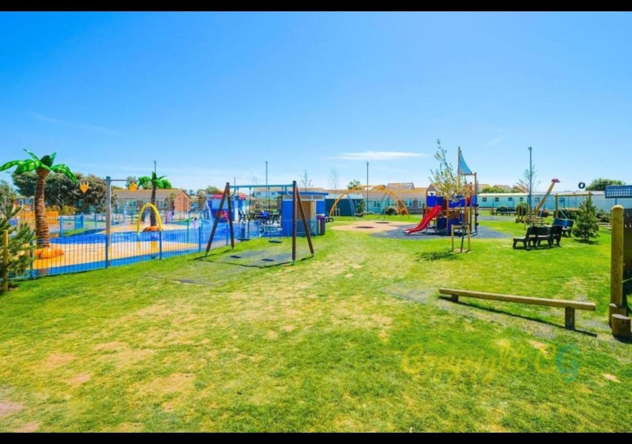 Mp683 - Parkdean Resorts, Camber Sands Exterior photo